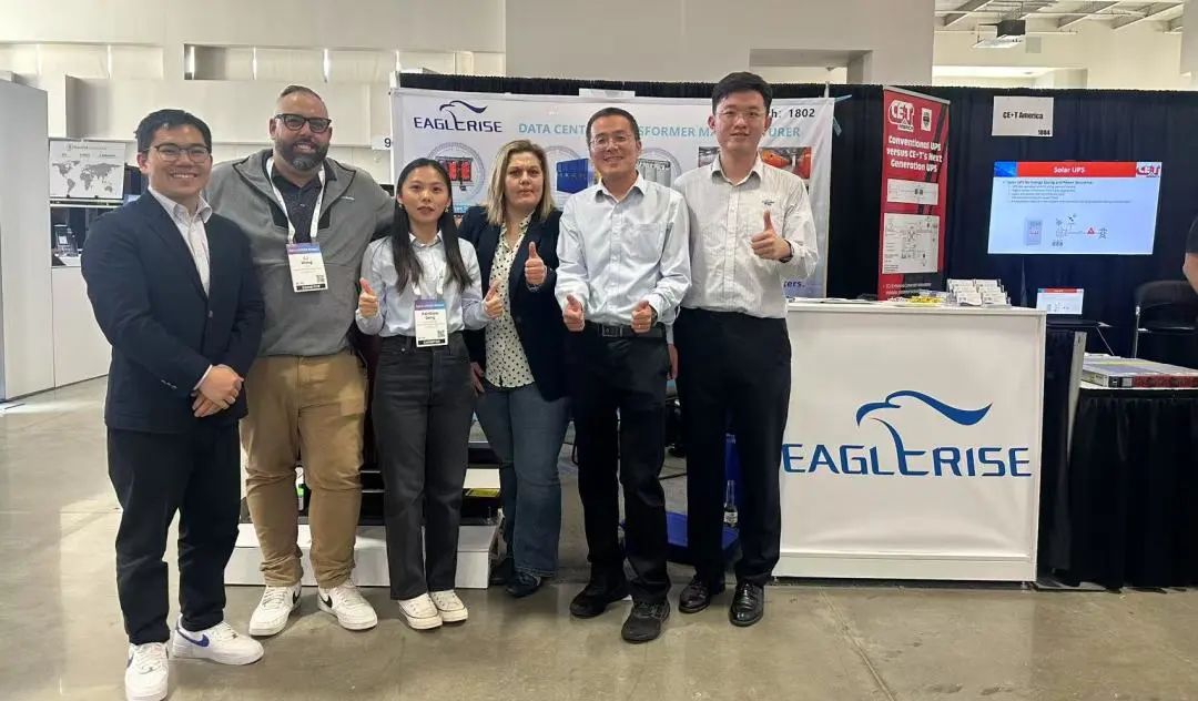 Τ����վ�ٷ��������������ʢ����������չData?Center?World